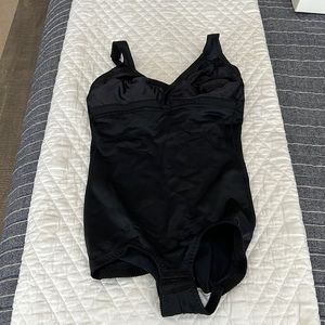 Diet Trim Shape Ware size medium